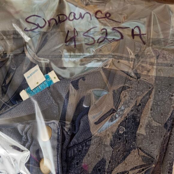 Sundance Oversized Henley Style Eyelet Print Top  Sz Small - Picture 11 of 11